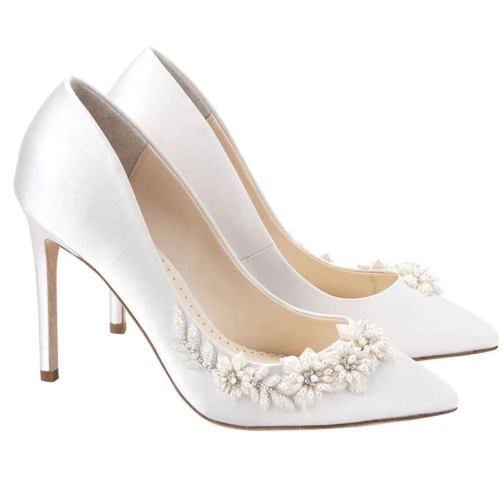 Bella Bella Jasmine Heels Size 8